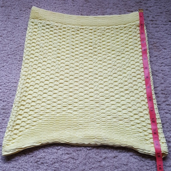 Two piece set - Picture 2 of 2